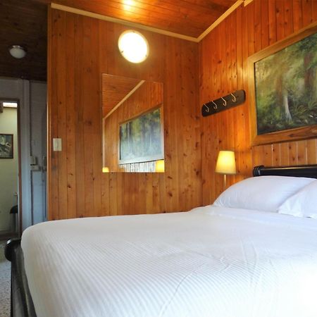Monteverde Chalet De Montana グアルネ エクステリア 写真